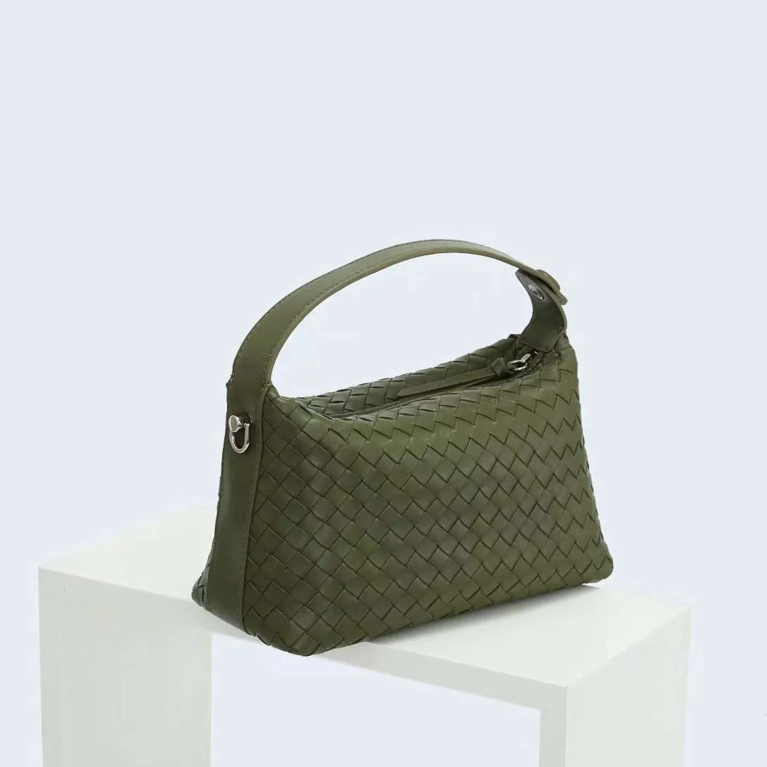 2024 Summer Collection: Luxurious Lambskin Woven Handbag for Women |  Handcrafted Versatile Vintage-Inspired Shoulder Crossbody Bag