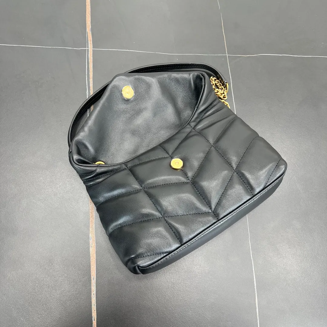 23cm Black Quilted Sheepskin Single Shoulder Cloud Bag 620333