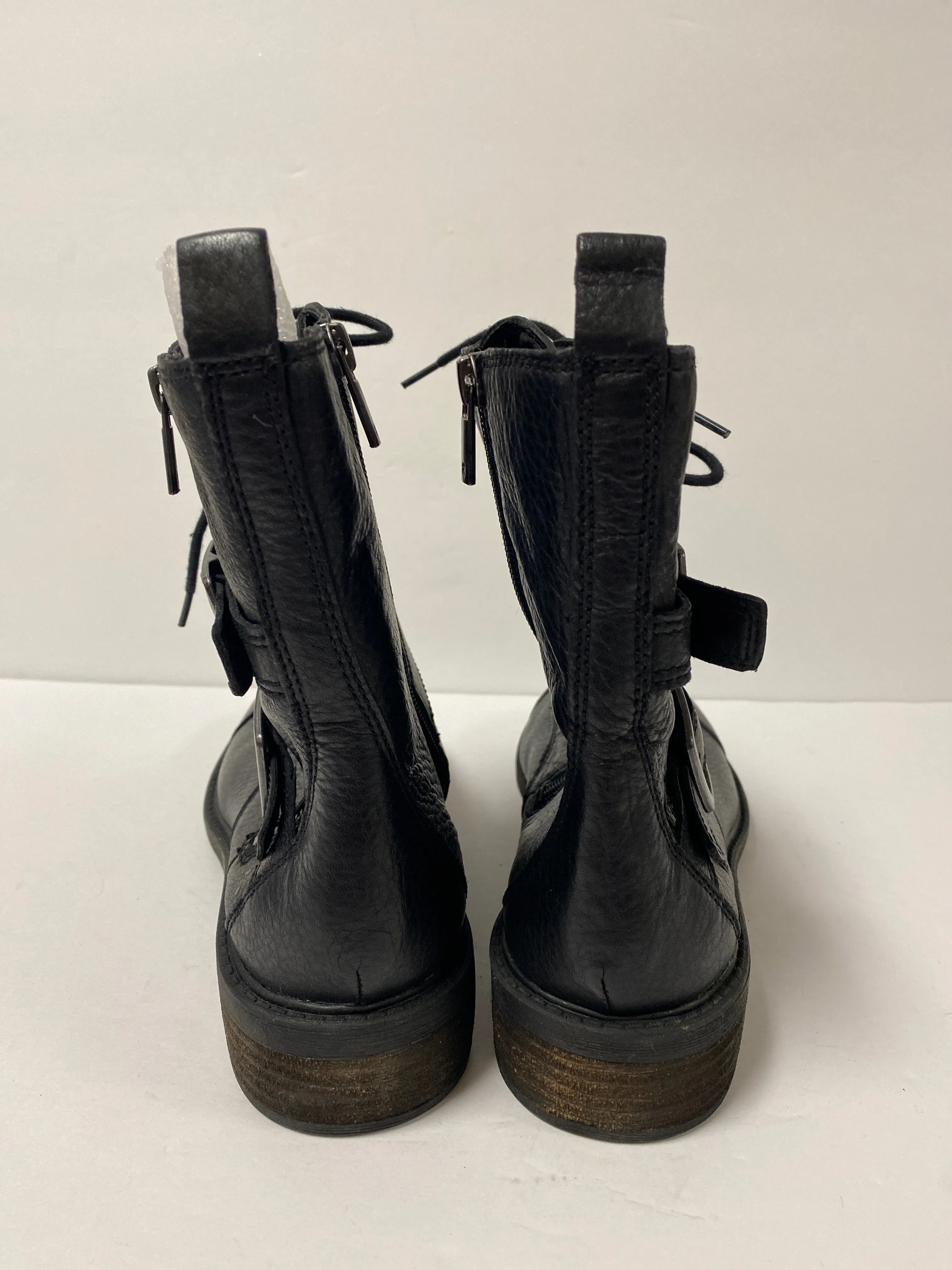 Boots Combat By Lucky Brand  Size: 9.5